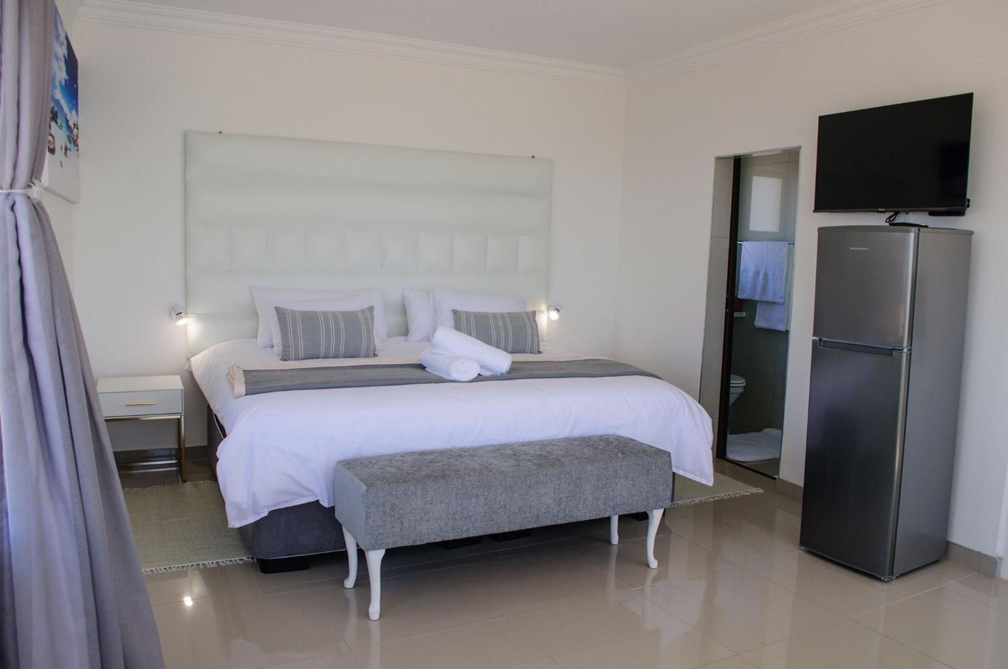 Shark Island Guesthouse Lüderitz Esterno foto